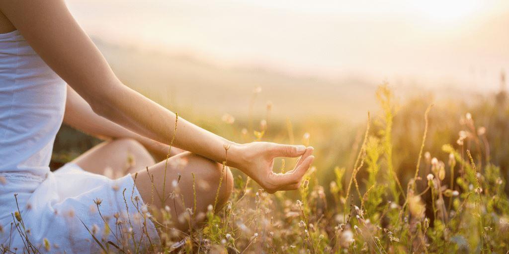 Jak medytować? Co daje medytacja?